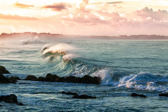 coast, waves, beach, ocean, sea, seascape, ocean waves, horizon, clouds, sky, sunset, nature, spray, tropical