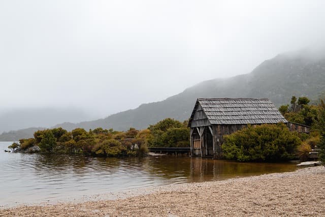 boat shed, lake, dove lake, cradle mountain, boathouse, landscape, nature, shore, tranquil, peaceful, tasmania, cradle mountain national park, australia