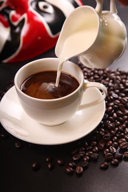 coffee, milk, coffee beans, cup of coffee, coffee cup, cup, pouring, cream, caffeine, cafe, pour, latte, drink, beverage, coffee, coffee, coffee, coffee, coffee
